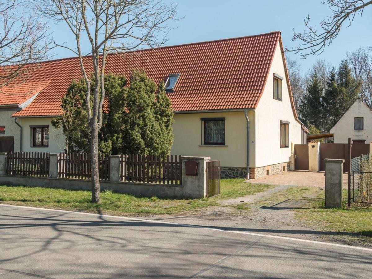Alluring Holiday Home In Meisdorf With Garden Экстерьер фото