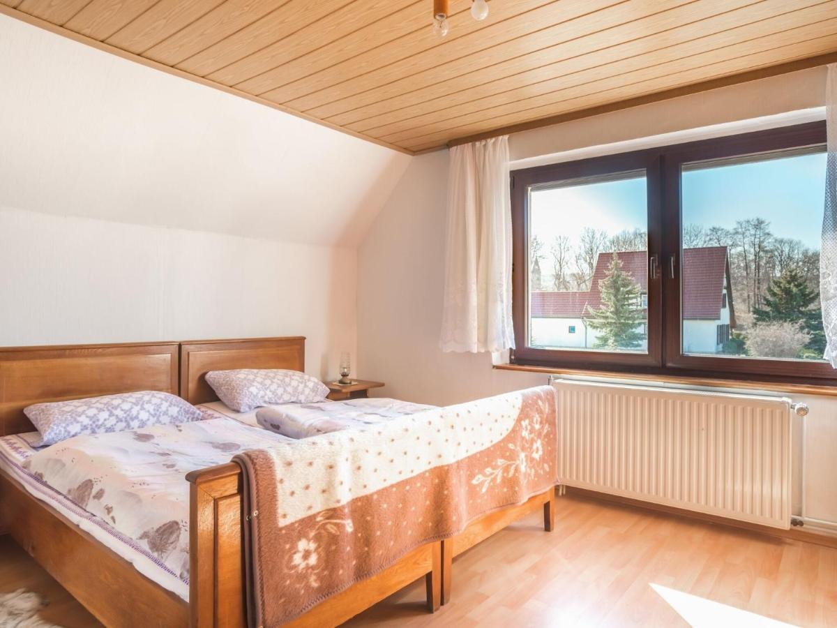 Alluring Holiday Home In Meisdorf With Garden Экстерьер фото